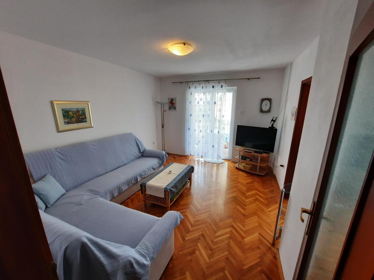Apartman Lovran Exterior foto