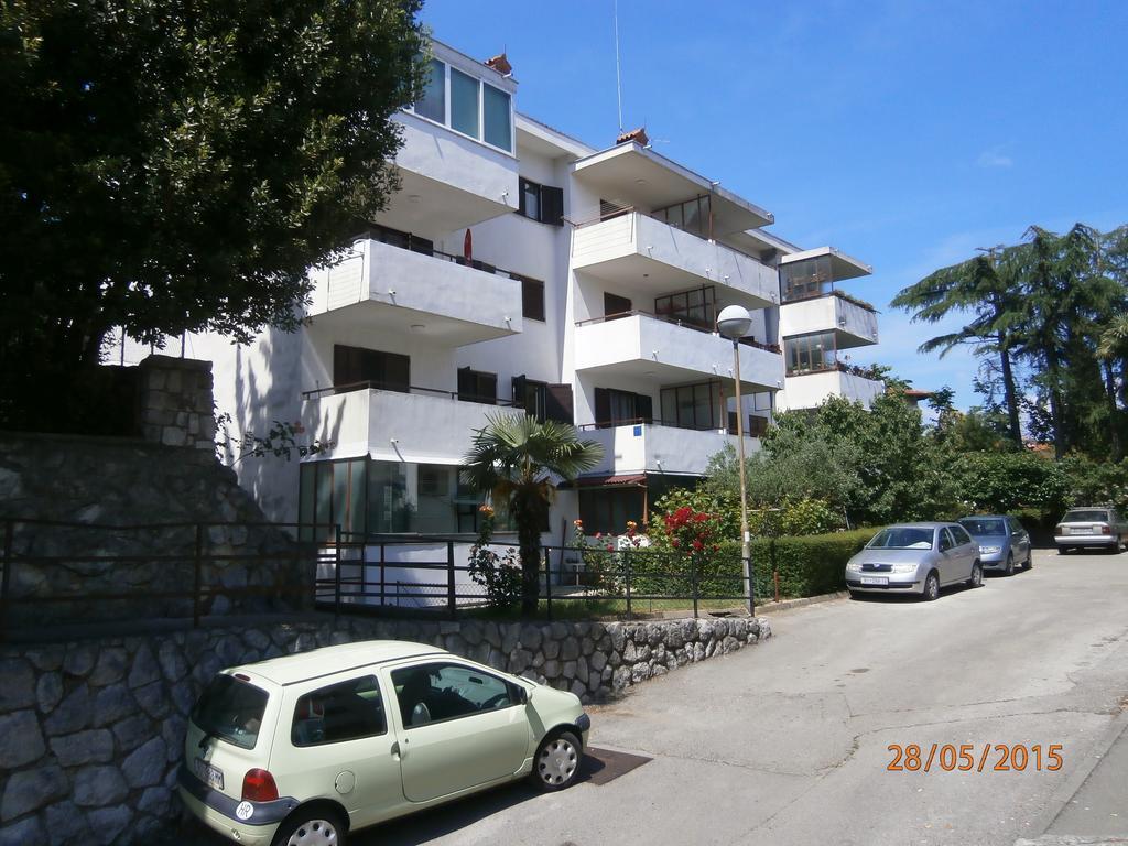 Apartman Lovran Exterior foto